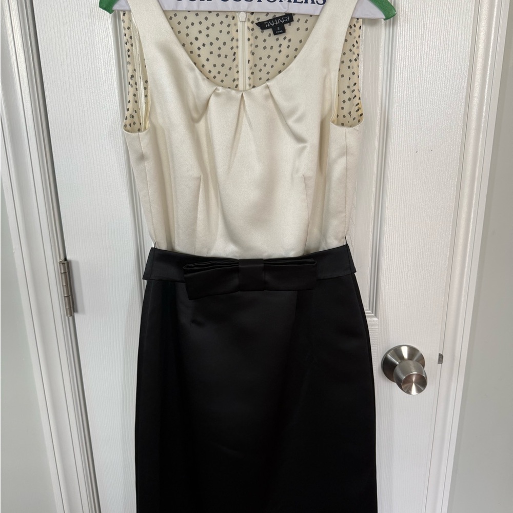Tahari Cream Bodice Black Pencil Skirt with Bow